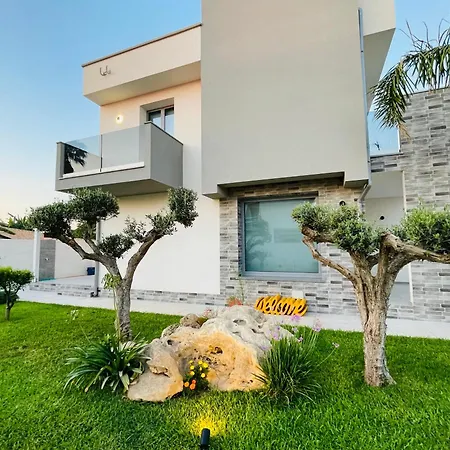 Canepa וילה מרסאלה